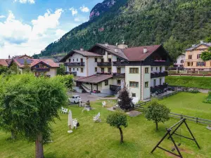 Suàn Hotel
