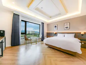 東村遊樂園畫廊酒店