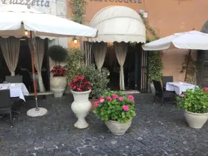 La Piazzetta