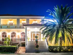 California Beach Hotel - Adults Only