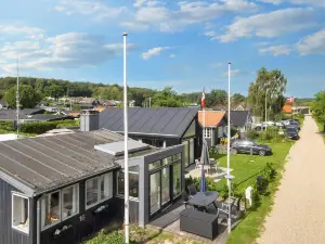 6 Person Holiday Home in Sjølund-by Traum