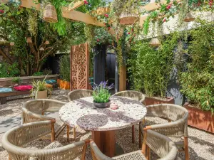 The Berkeley Square Hotel Bristol