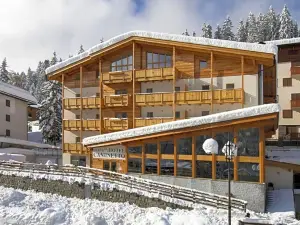 Hotel Garnì Caminetto