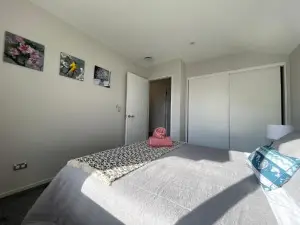 Luxury 4 Bedroom Family Retreat