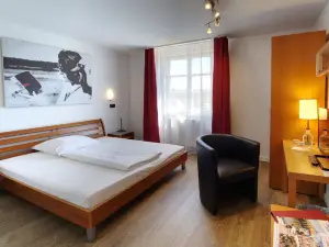 Hotel Reinhardts