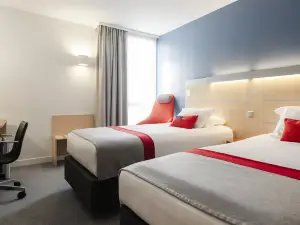 홀리데이 인 익스프레스 생나제르 바이 IHG