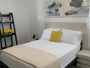 3-bedroom house in  Hurst with WiFi, AC