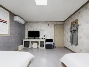 Samcheok Port Motel