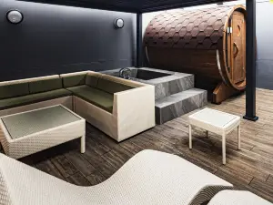 JYUNIHOTEL