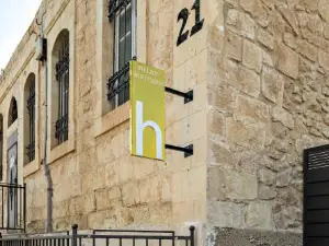 Helios Boutique Suites by la Finca Hotel