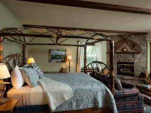 Strong House Inn