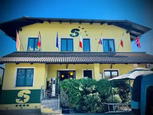 Hotel Motel Residence S