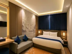 Grand Majesty Hotel