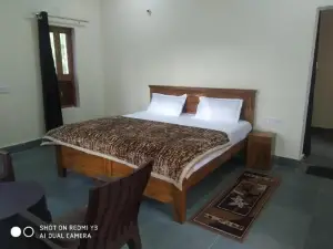 Aryan Camp - RiverView Farmstay, Panna Tiger Reserve, Madla