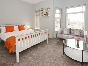 Townhouse Plus @ 301 West Street Crewe