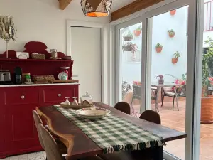 康斯坦西亞旅館