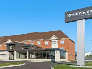 拉瓦爾Residence Inn 飯店
