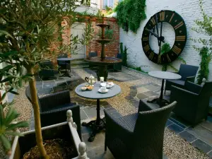 The Pand - Charming Boutique Hotel