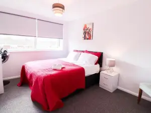 Polperro House - Chic & Stylish Home