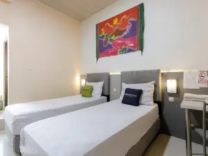 Urbanview Hotel Delima 101 Syariah