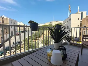 Modern 2BR APT in Central Birkirkara