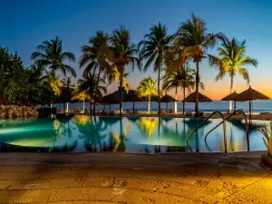 Thompson Zihuatanejo, A Beach Resort by Hyatt