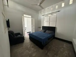 Espectacular casa con piscina privada en el centro de Girardot