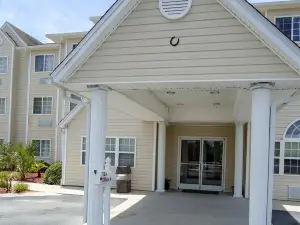 Americas Best Value Inn & Suites Brunswick
