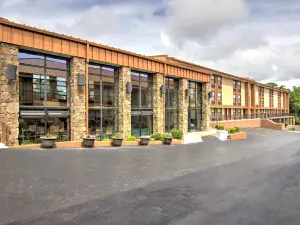 Best Western Center Pointe Inn