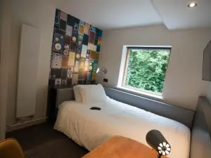Jonas Hotel