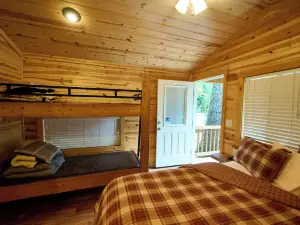 Mt Hood Village RV Resort