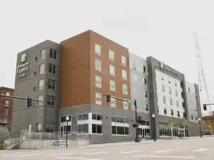 Holiday Inn Express & Suites OMAHA DOWNTOWN - OLD MARKET by IHG