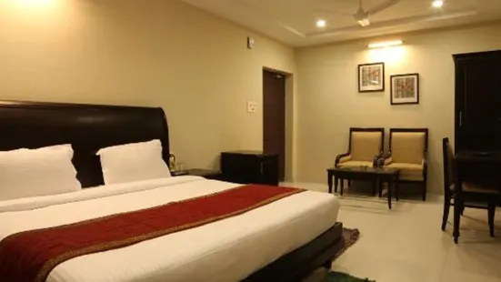 Hotel Saathi