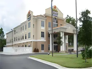 Holiday Inn Express & Suites BROOKSVILLE WEST by IHG