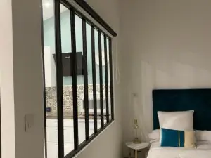 L'Emeraude Rez-De-chaussée - Parking privé -Zapart'Hôtels