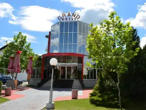 Hotel Grand