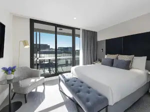 Deco Hotel