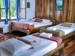 Hotel la Isla Inn