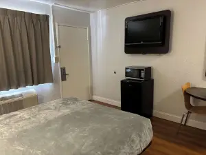 Motel 6 彭薩科拉，佛羅里達州 - 機場西