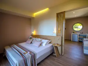 Forest Resort Suites Skiathos