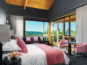 Azuridge Estate Hotel