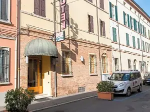 Hotel Lory