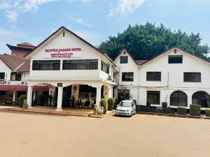Fang Fang Suites