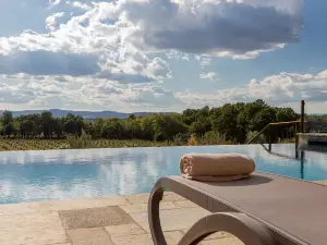 Chimera Tuscany Resort