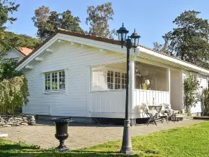 Family Oasis with Lake View-By Traum