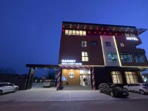 Garnet Hotel & Event Centar