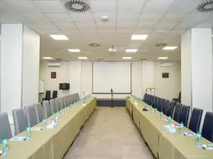 Le Grand Hôtel de Thies