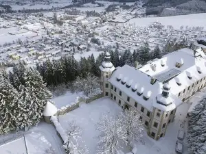JUFA Hotel Schloss Röthelstein