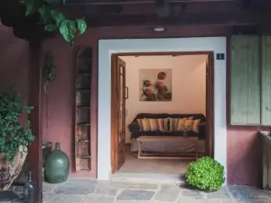 Small Guesthouse in the Garden