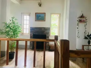 Maple Homestay